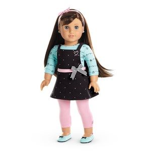 American Girl GOTY Grace’s Baking Outfit - NEW. Cute baking outfit for 18” dolls